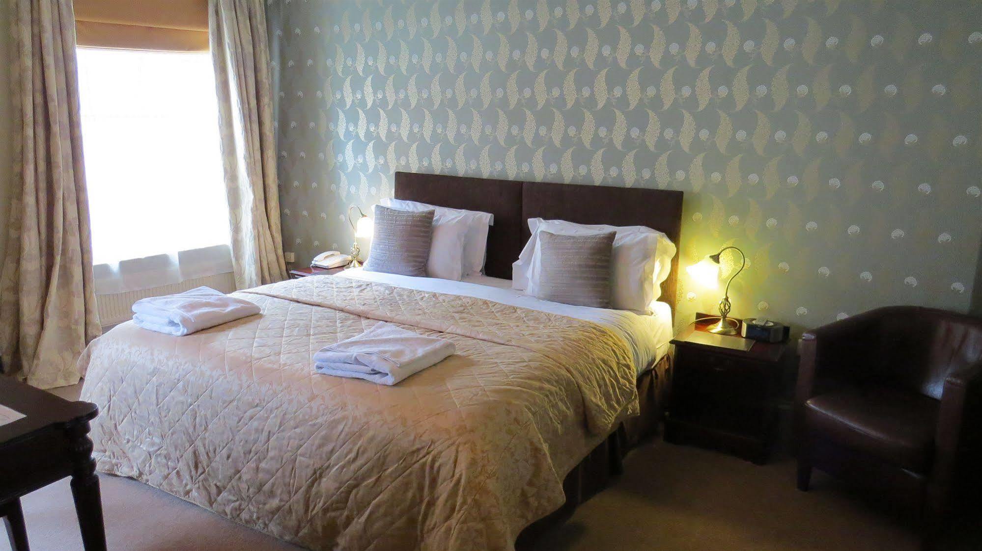 The Kings Head Hotel Ross-on-Wye Zewnętrze zdjęcie